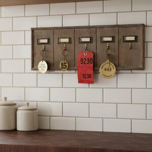 Ship-Multi Key Holder Wood Wall Rack 5 Hooks Vintage Style Office Motel Hotel